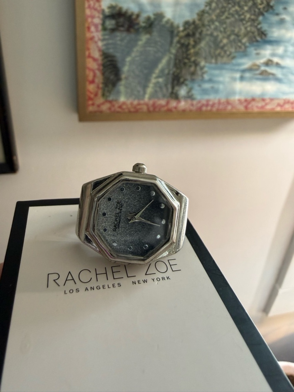 Octagonal Glitter Watch ring - Picture 2 of 3